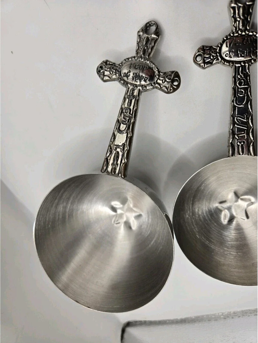 Vtg Ganz Religious Cross Measuring Cups 3pc Zinc Alloy Faith Trust Hope